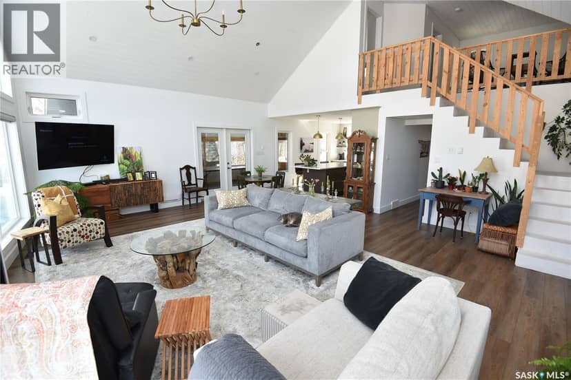 213 Birch AVENUE — photo 16 of 40