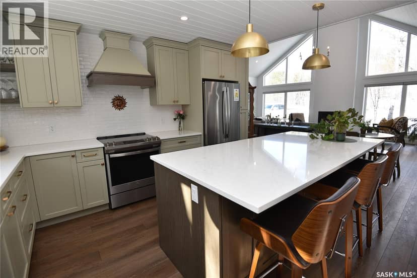213 Birch AVENUE — photo 22 of 40