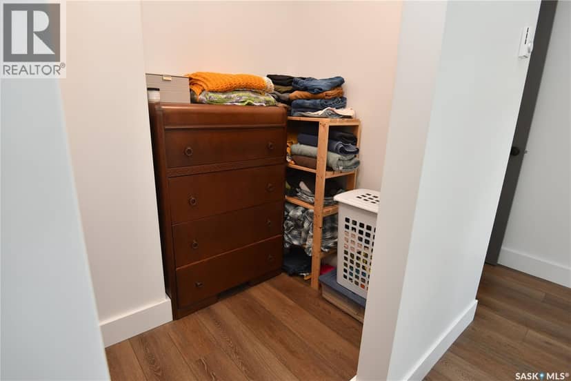 213 Birch AVENUE — photo 29 of 40