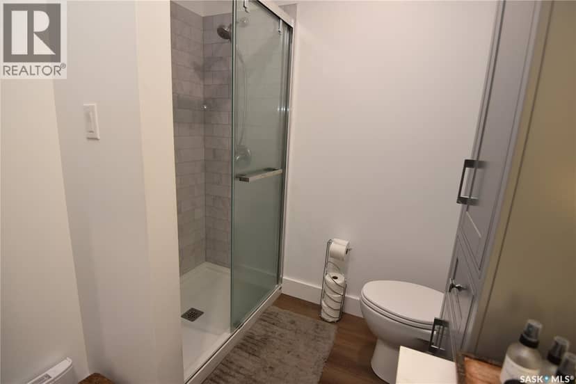 213 Birch AVENUE — photo 33 of 40