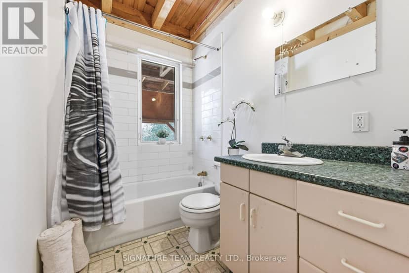 527 B Lorwell Lake Drive — photo 22 of 40