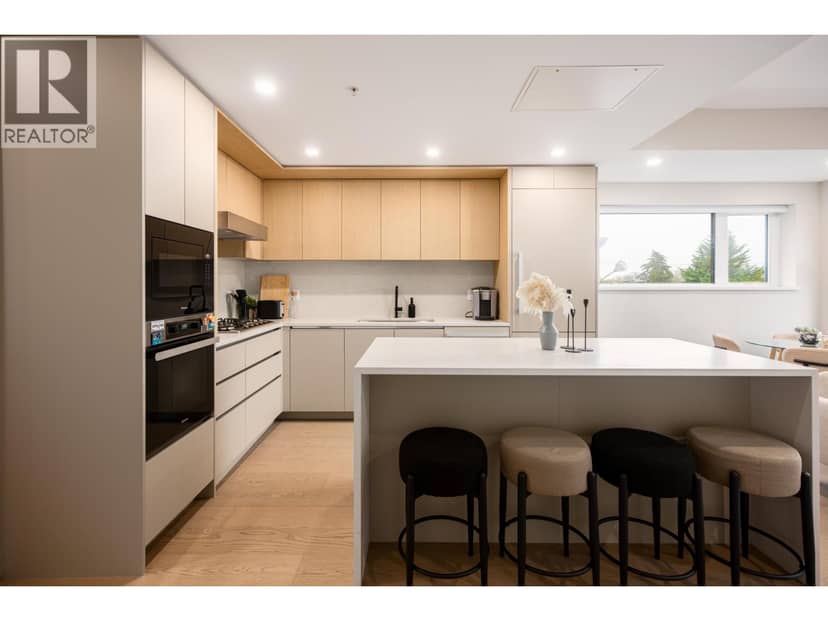 2 128 W WOODSTOCK AVENUE, Vancouver, photo 5