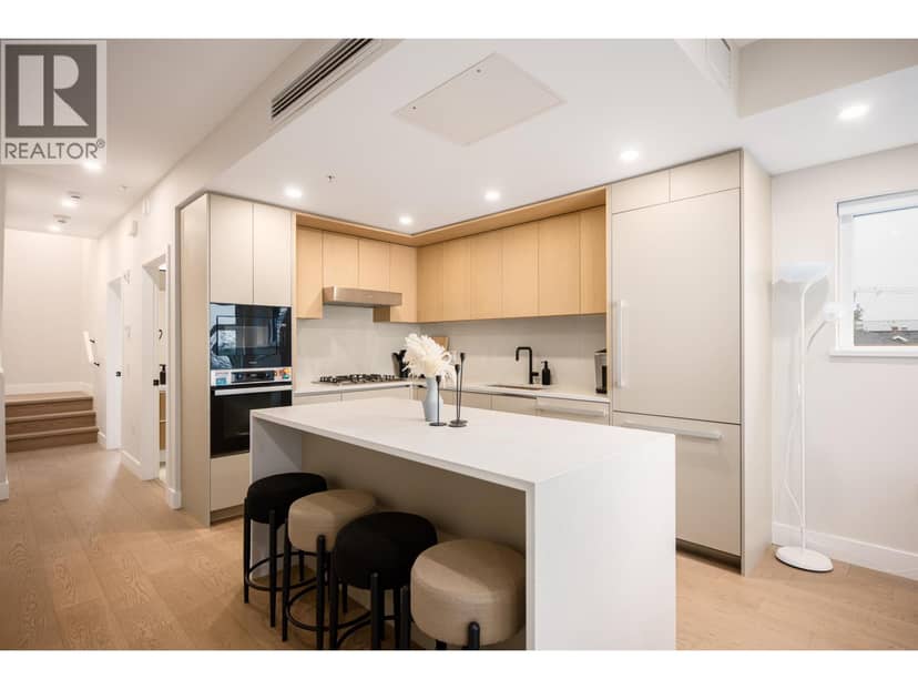 2 128 W WOODSTOCK AVENUE, Vancouver, photo 4