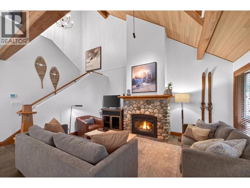 A/B 4747 SETTEBELLO DRIVE, Whistler, photo 2