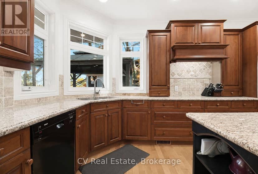 1060 S Sunset Bay Rd — photo 24 of 40