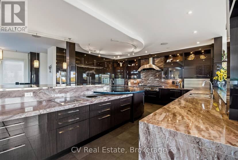 1056 & 1060 S Sunset Bay Rd — photo 20 of 40
