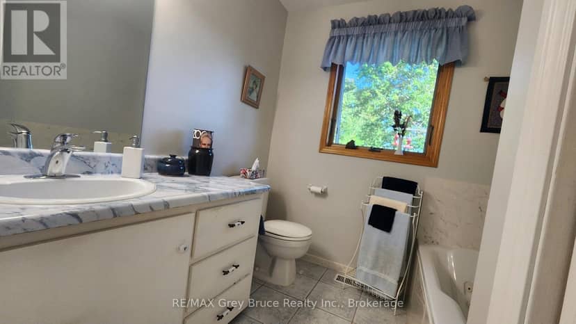 340 Barney's Boulevard — photo 22 of 40