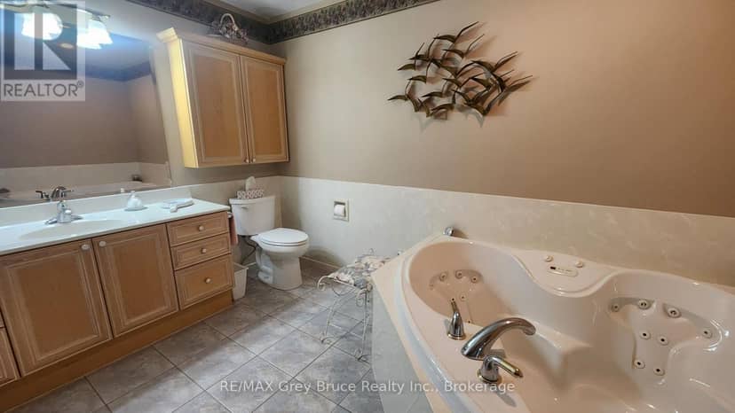 340 Barney's Boulevard — photo 26 of 40