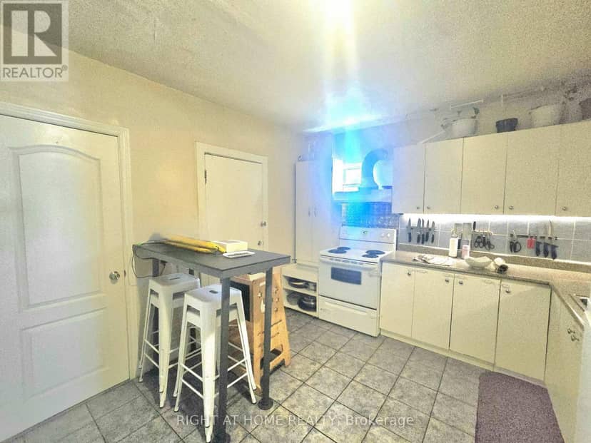 633 Greenwood Avenue, Toronto, photo 5