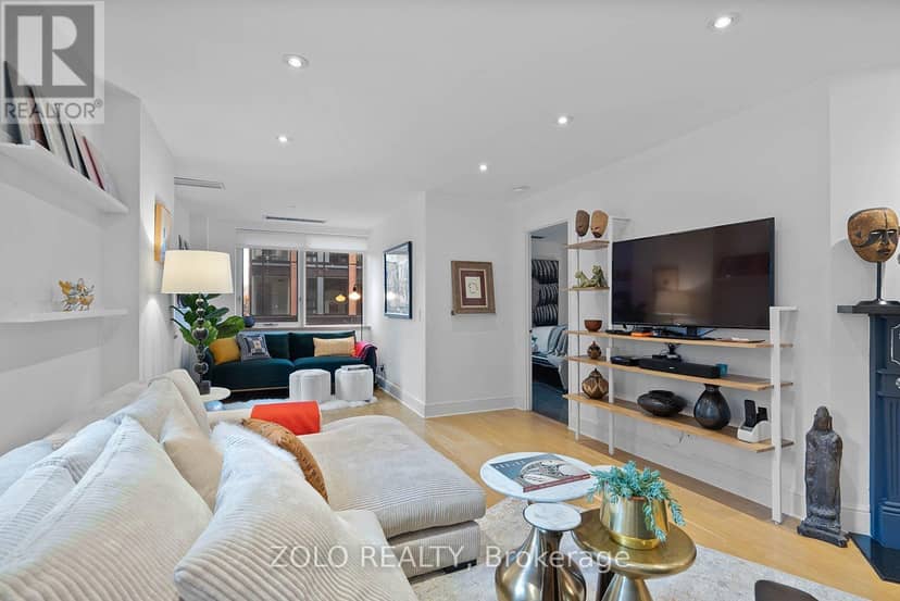 302 - 55 Lombard Street — photo 12 of 39