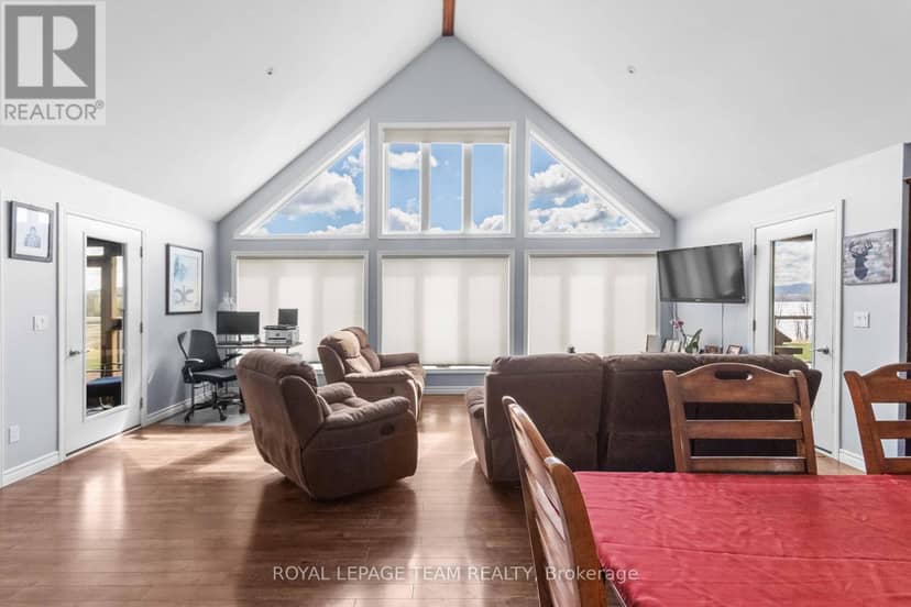 299 Siberia Road — photo 13 of 40