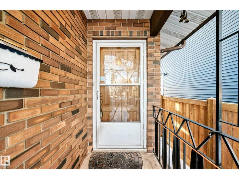 9623/9625 73 AV NW NW, Edmonton, photo 6