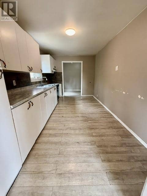 57 Public Road, Spanish, photo 7