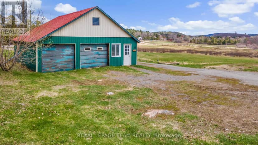 299 Siberia Road — photo 36 of 40