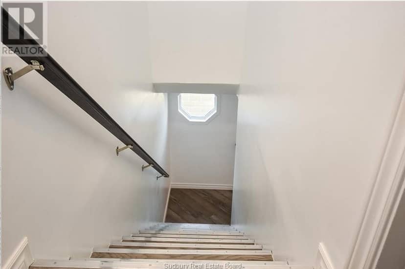 101-103 Young Street — photo 28 of 40