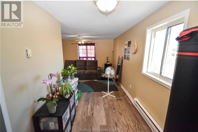 101-103 Young Street — photo 29 of 40