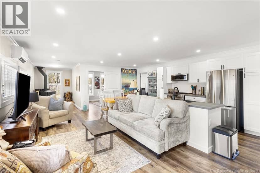 20 Centennial Drive, Minto, photo 2