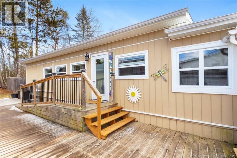 20 Centennial Drive, Minto