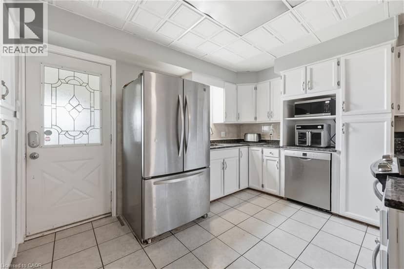 2934 BAKER Road — photo 9 of 40