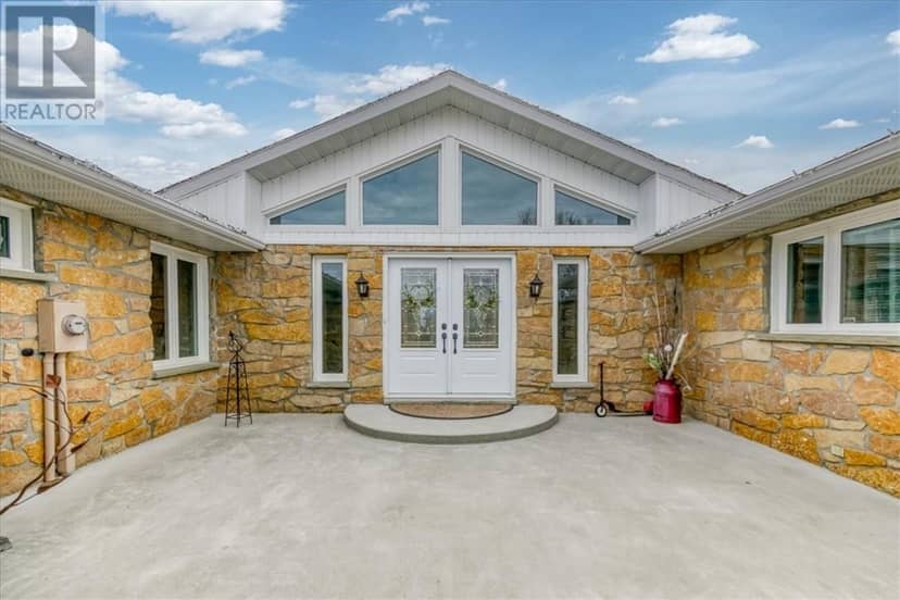 57 Wilson Street E, Little Current, photo 5