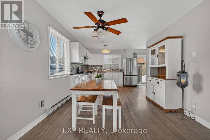 196 Lightbourne Avenue — photo 9 of 31