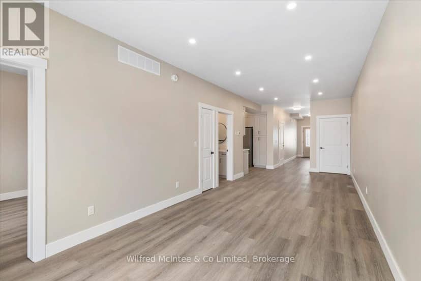 227 Saugeen Street — photo 20 of 40