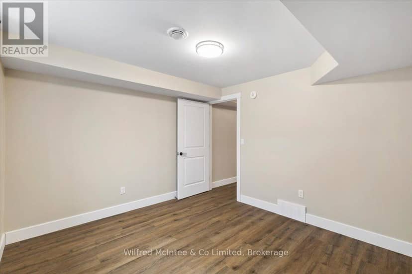 227 Saugeen Street — photo 40 of 40