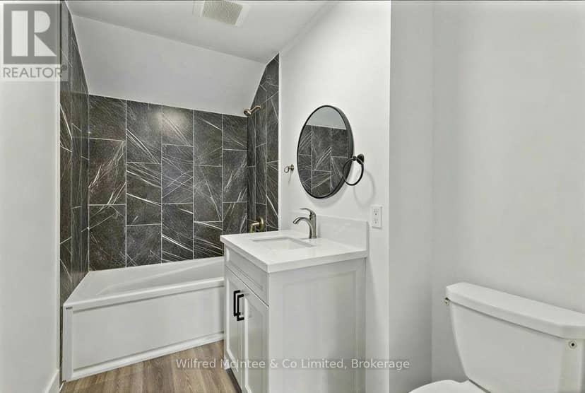 225 Saugeen Street — photo 28 of 40