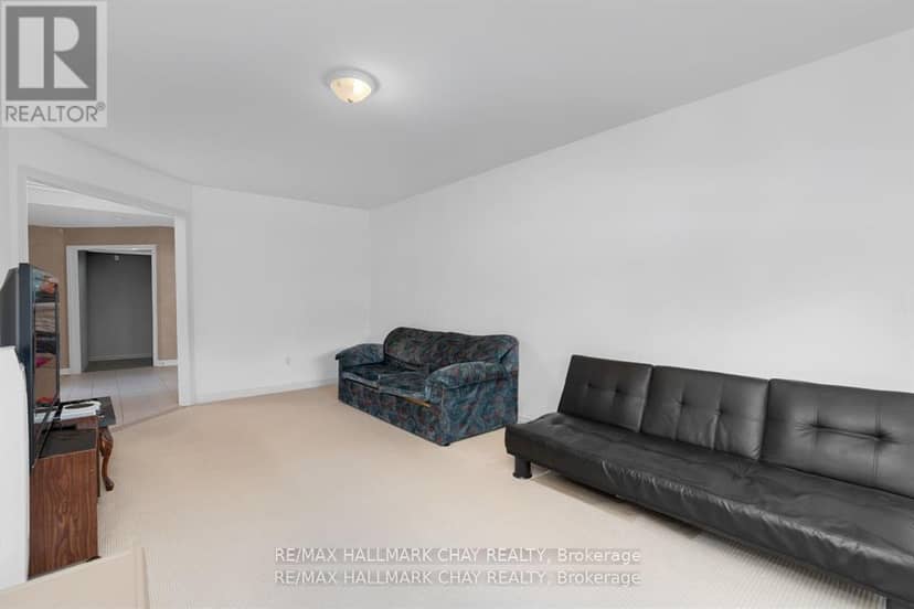82 Bishop Drive — photo 15 of 31