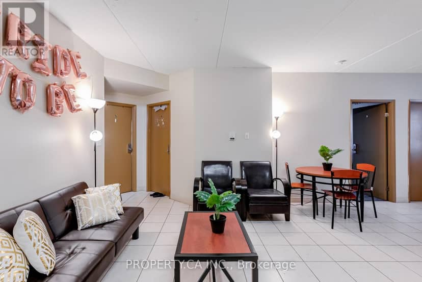 204 - 253 Lester Street — photo 11 of 40