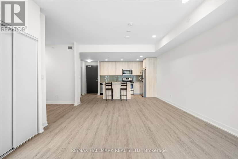 TH9 - 1350 Kingston Road — photo 14 of 39