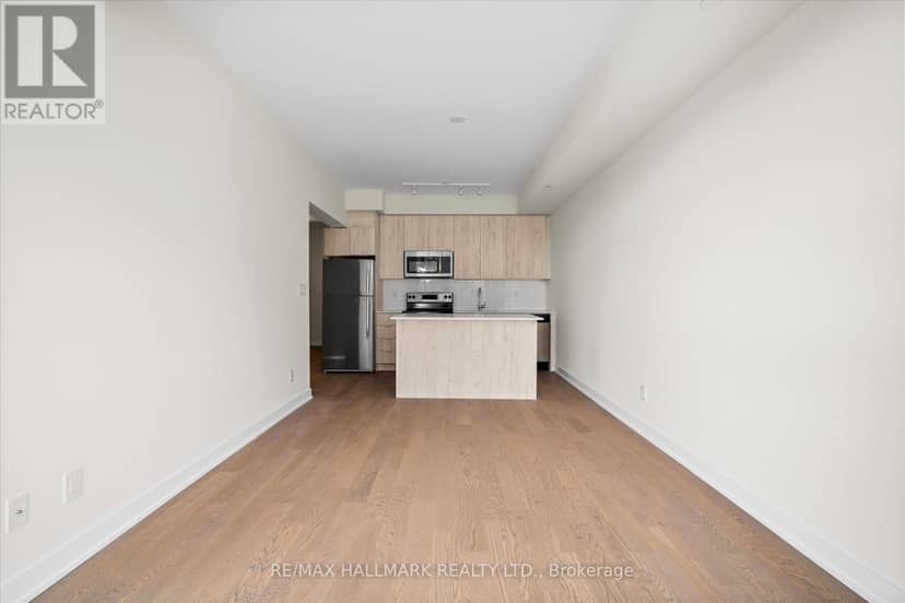409 - 1350 Kingston Road — photo 15 of 34