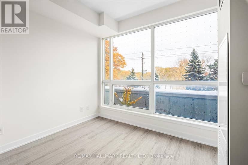 215 - 1350 Kingston Road — photo 12 of 32