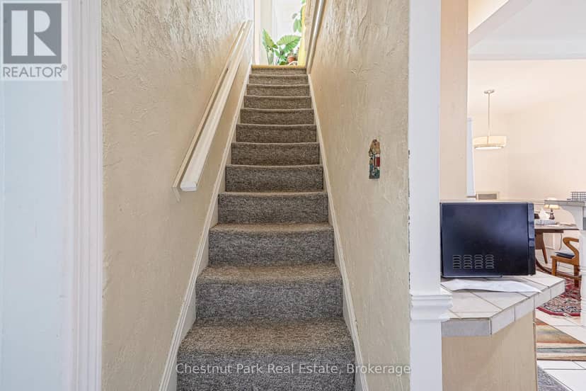 537 Ste Marie Street — photo 17 of 40