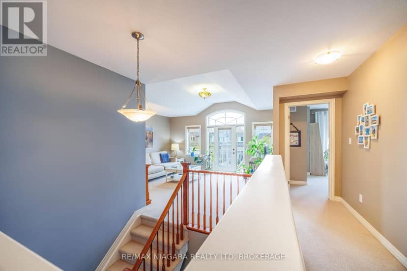 5744 Jake Crescent — photo 31 of 40