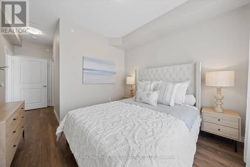 402 - 460 William Graham Drive — photo 17 of 40