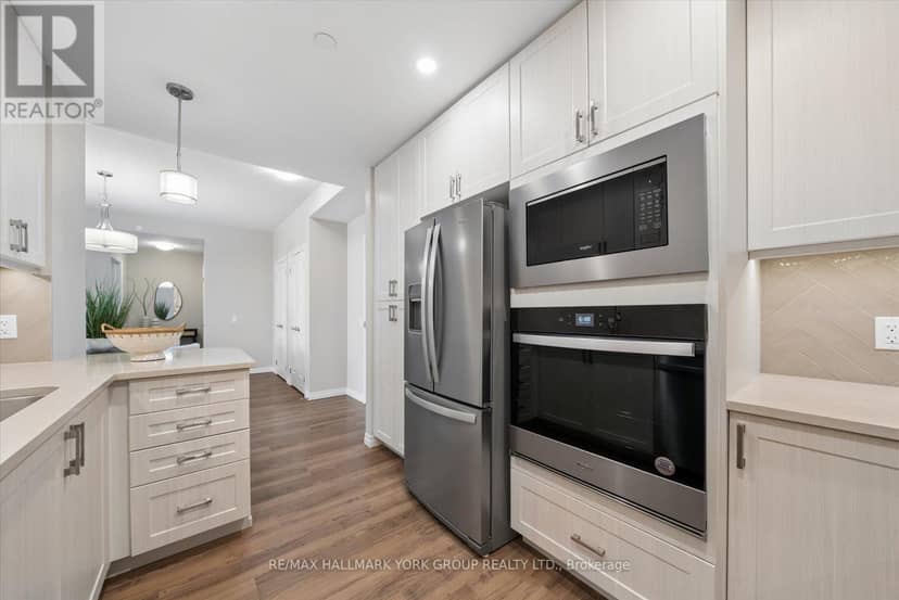 402 - 460 William Graham Drive — photo 9 of 40