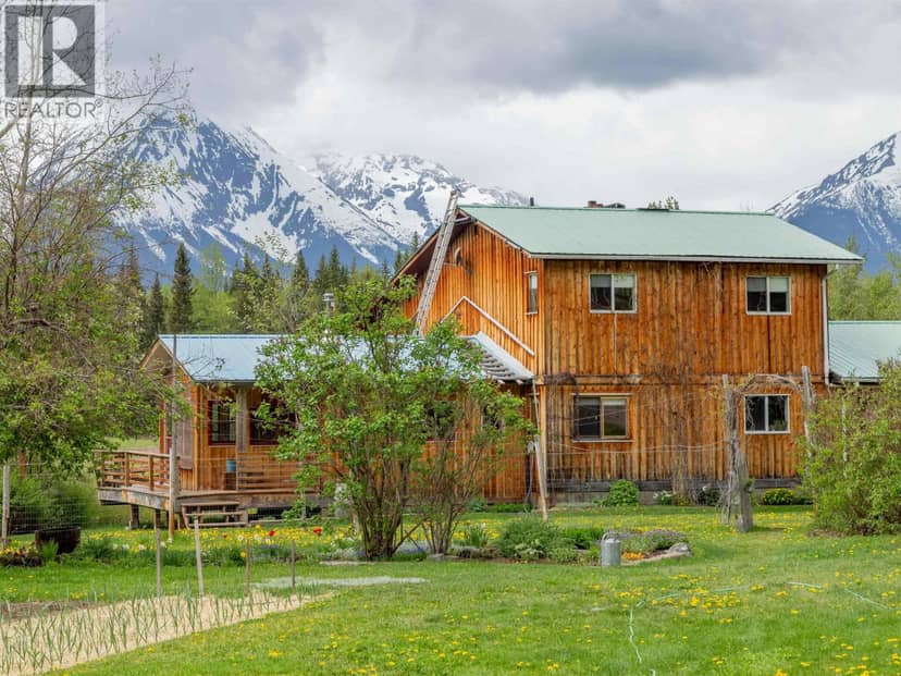 21471 TELKWA HIGH ROAD, Smithers