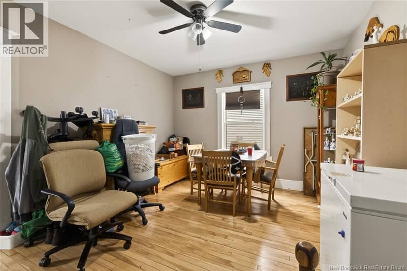 453-455 High Street — photo 7 of 33