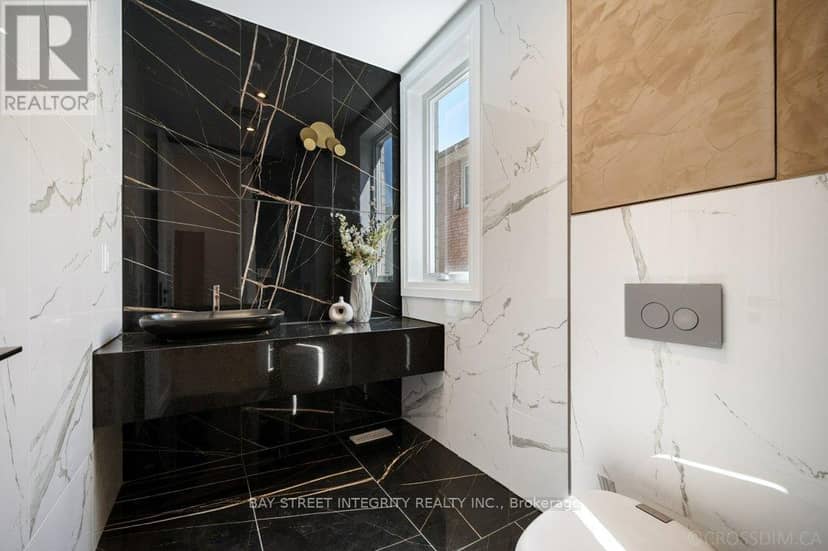 207 Ellerslie Avenue — photo 12 of 34