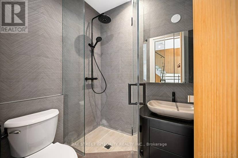 207 Ellerslie Avenue — photo 27 of 34