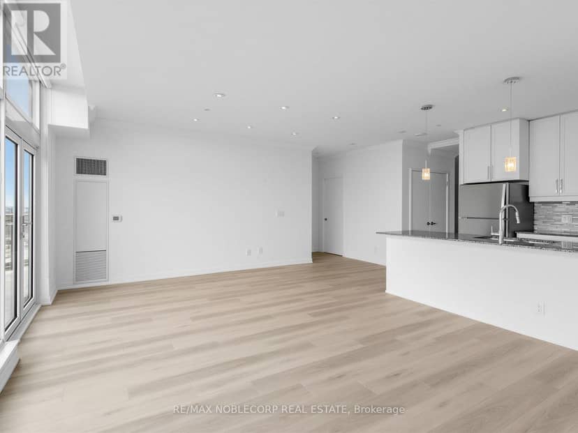 1705 - 840 Queens Plate Drive — photo 14 of 34