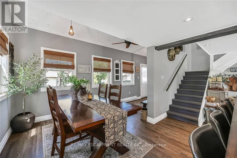 55 Lakeside Drive — photo 10 of 40