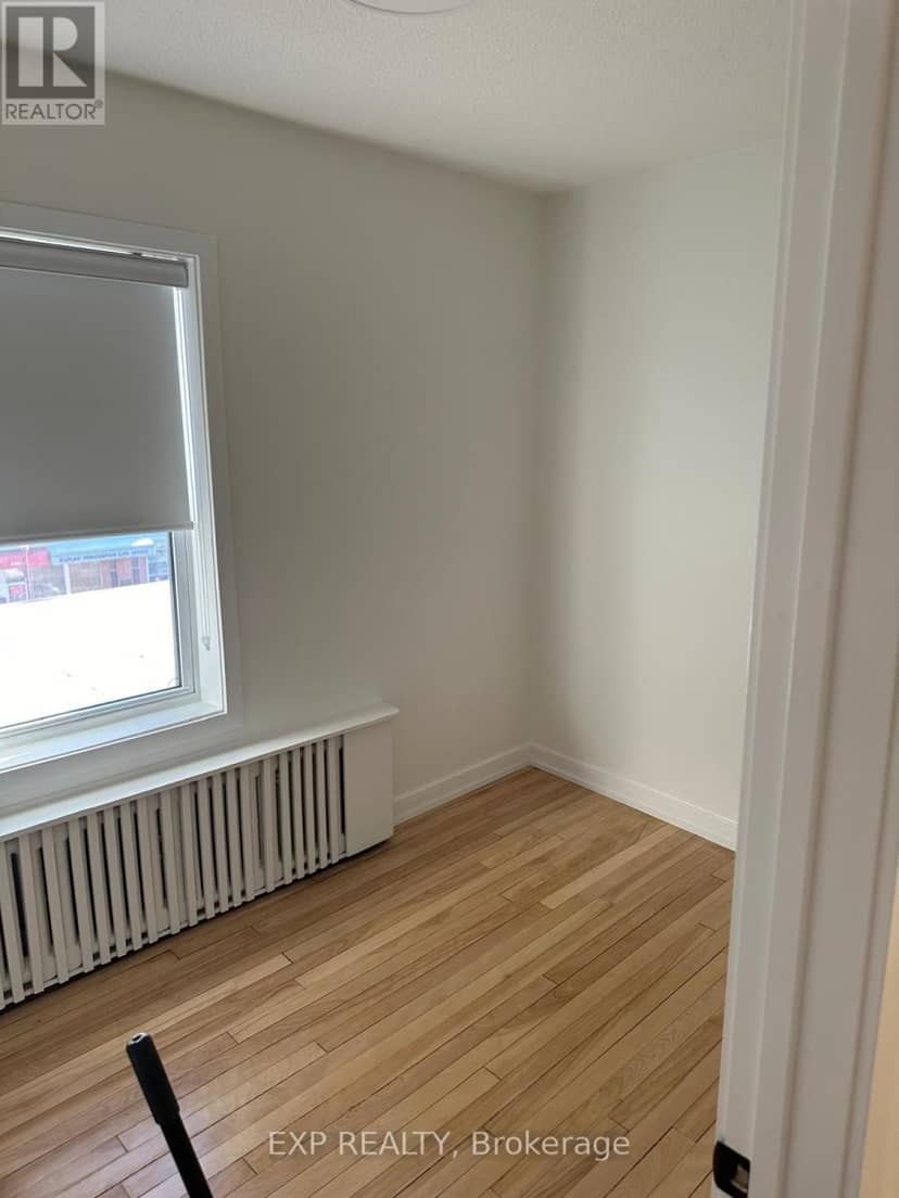 118 Rochester Street — photo 11 of 26