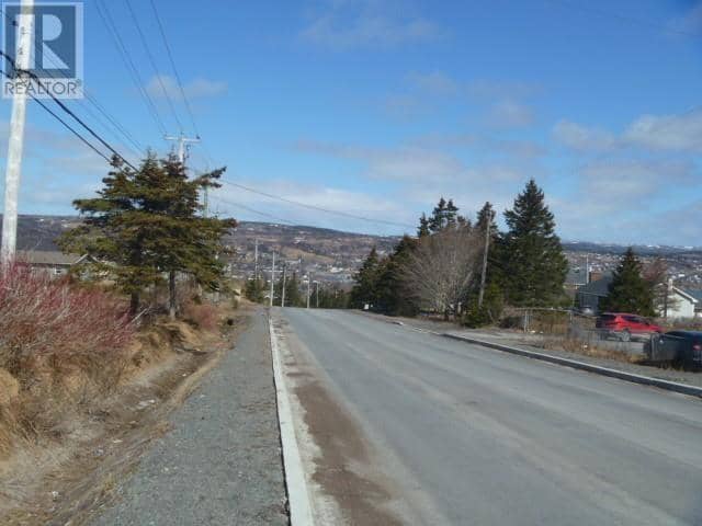 143-163 High Road South Highway S — photo 2 of 7