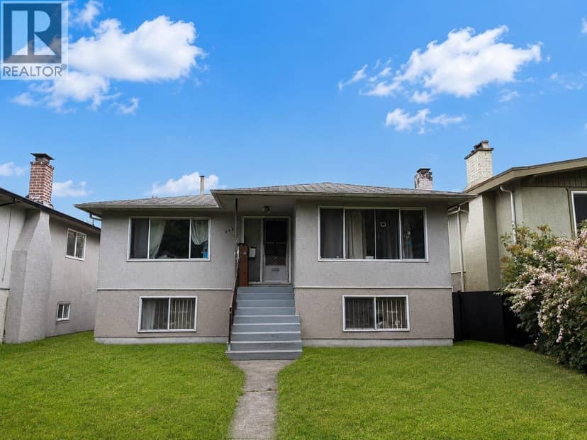5862 CULLODEN STREET, Vancouver