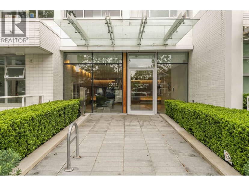 806 2221 E 30TH AVENUE, Vancouver, photo 2