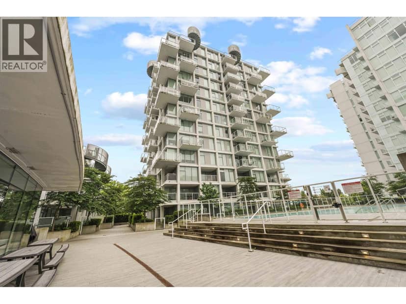 806 2221 E 30TH AVENUE, Vancouver