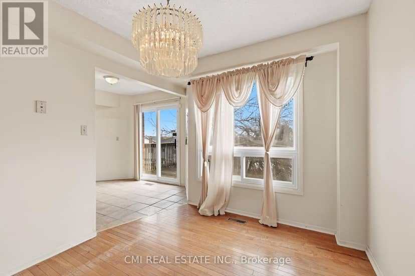 2275 Chapman Court — photo 12 of 39