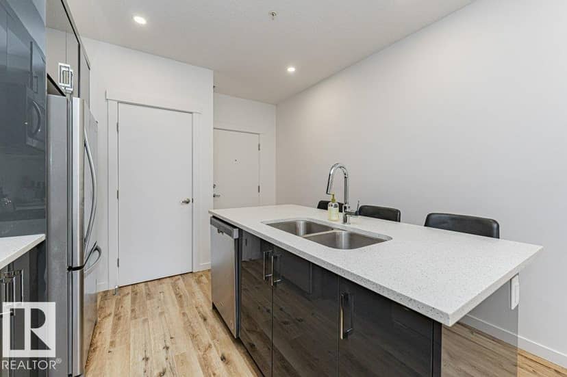 #214 11503 76 AV NW — photo 14 of 40